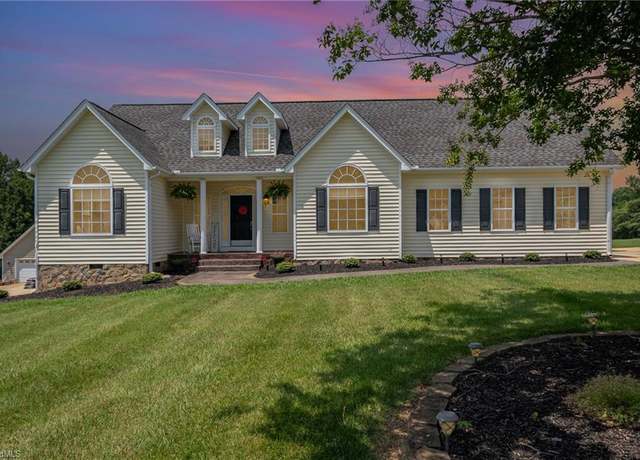 Property at 2264 Loflin Farlow Ln, Sophia, NC 27350, 3 beds, 2 baths