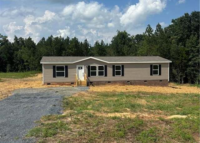 Property at 331 Hw Phillips Rd, Lexington, NC 27295, 3 beds, 2 baths