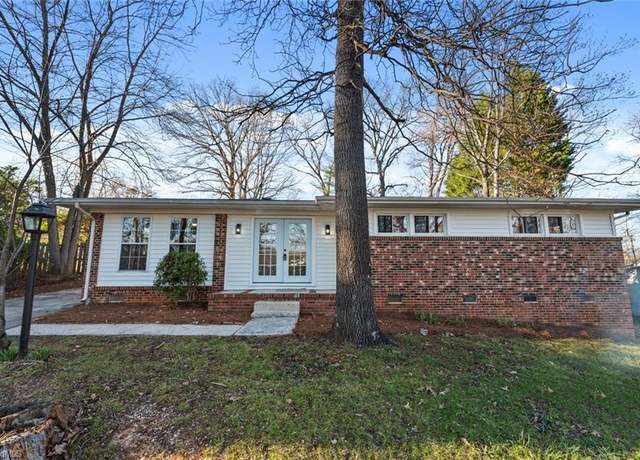 Property at 1806 Heilwood Dr, Greensboro, NC 27407, 4 beds, 1.5 baths