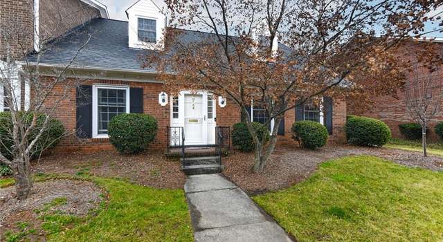 Photo of 19 Fountain Manor Dr Unit E, Greensboro, NC 27405