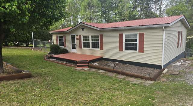 Photo of 412 Beshears Owings Ln, North Wilkesboro, NC 28659