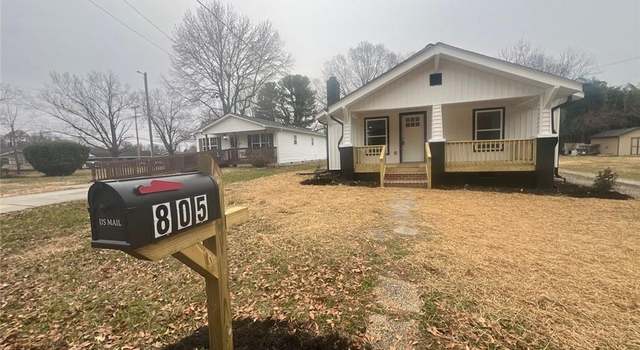 Photo of 805 Carter St, High Point, NC 27260