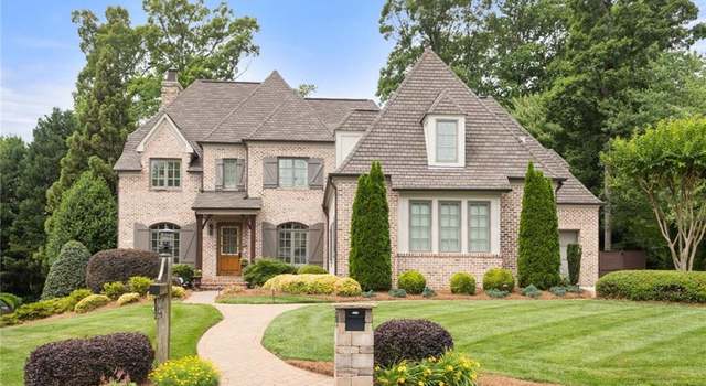 Photo of 3105 Wynnewood Dr, Greensboro, NC 27408