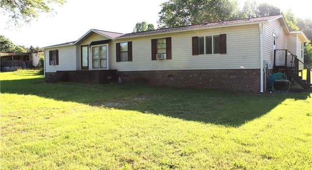 Photo of 7885 Racine Rd, Pleasant Garden, NC 27313