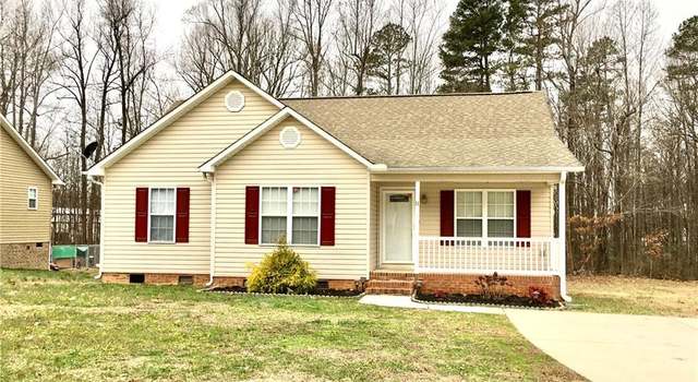 Photo of 11 Brandy Wine Dr, Thomasville, NC 27360