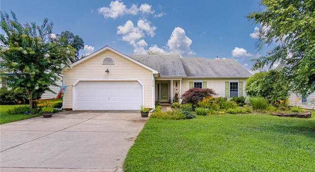 Photo of 3576 Bent Trace Dr, High Point, NC 27265