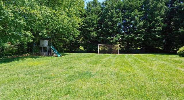 Photo of 3815 Velinda Dr, Winston Salem, NC 27106