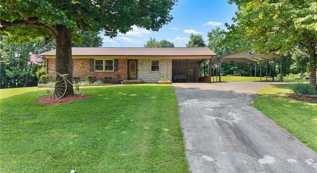Photo of 1220 Bowen Rd, Yadkinville, NC 27055