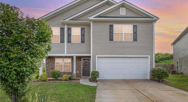 Photo of 1432 Scofield Ct, Rural Hall, NC 27045