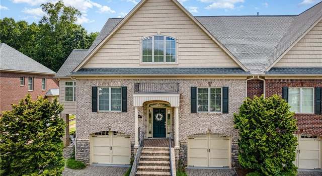 Photo of 7907 Quiet Pl, Oak Ridge, NC 27310