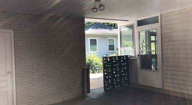 Photo of 1104 Quail Dr, Greensboro, NC 27408