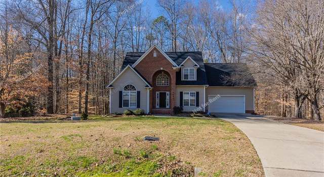 Photo of 7843 Spencer Brook Dr, Summerfield, NC 27358