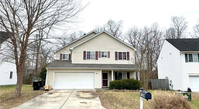 Photo of 1120 Edinburgh Dr, Jamestown, NC 27282