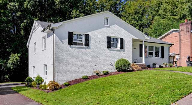 Photo of 3266 Robinhood Rd, Winston-salem, NC 27106