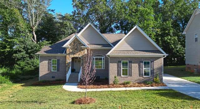 Photo of 2830 Nevil Dr, Winston-salem, NC 27107