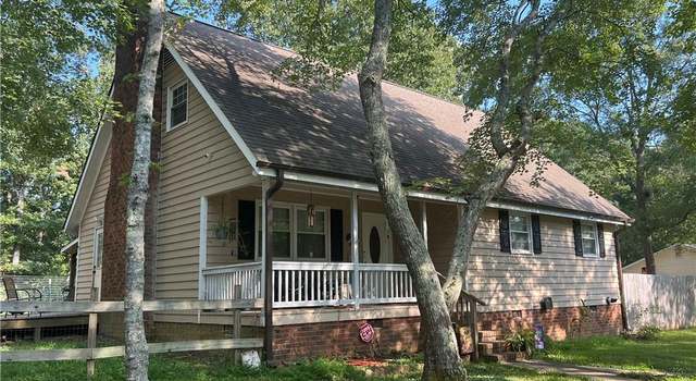 Photo of 106 Azalea Dr, Randleman, NC 27317