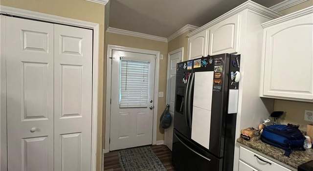 Photo of 106 Azalea Dr, Randleman, NC 27317