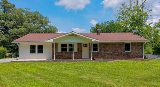 Photo of 178 Viola Ln, Millers Creek, NC 28651