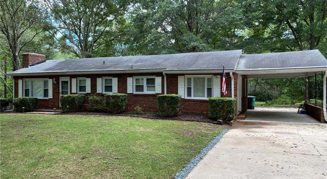 Photo of 192 Hauser Rd, Lewisville, NC 27023