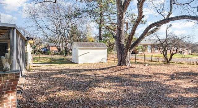 Photo of 505 Lama St, Greensboro, NC 27406