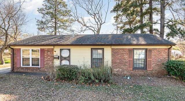 Photo of 505 Lama St, Greensboro, NC 27406