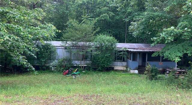 Photo of 1010 Burdun Ln, Walnut Cove, NC 27052