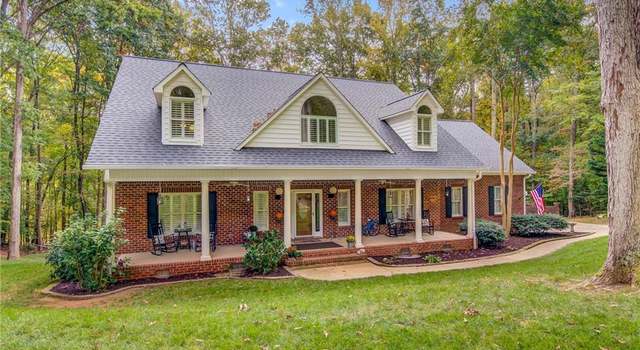 Photo of 4502 Blagdon Ct, Browns Summit, NC 27214