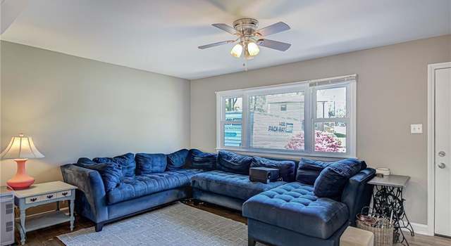 Photo of 3807 Frazier Rd, Greensboro, NC 27407