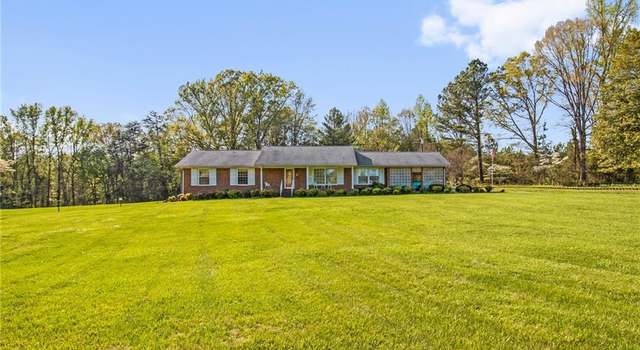 Photo of 520 S Bunker Hill Rd, Colfax, NC 27235