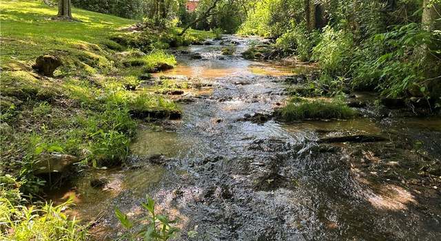 Photo of 1970 Winding Ridge Rd, Hillsville, VA 24343