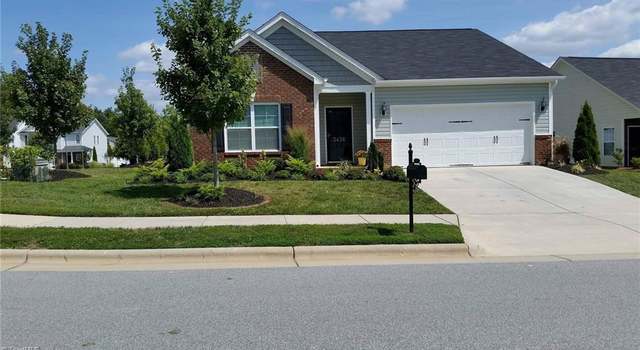 Photo of 3436 Obsidian Ct, High Point, NC 27265