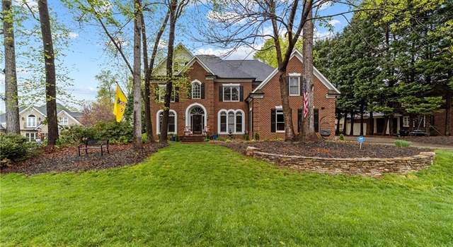 Photo of 405 Cross Vine Ln, Greensboro, NC 27455