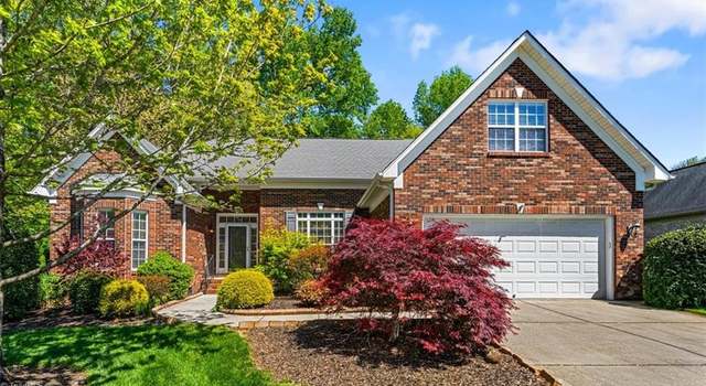 Photo of 5118 Cobbler Ridge Ct, Greensboro, NC 27455