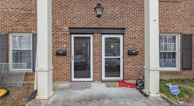 Photo of 616 Vineyard Park Ct, Winston-salem, NC 27104