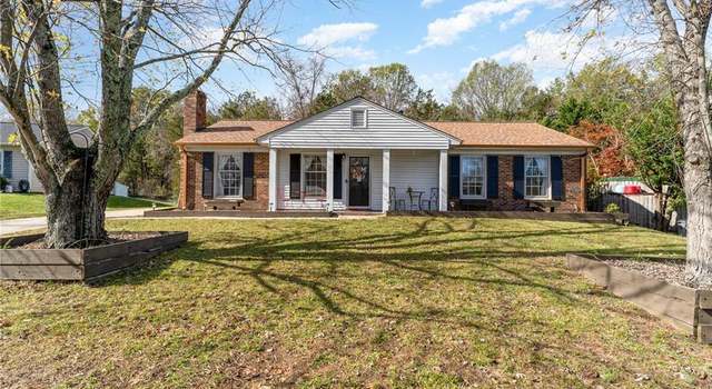 Photo of 206 Cornelia Dr, Graham, NC 27253
