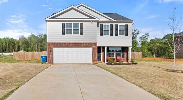 Photo of 214 Culloden Dr, Mocksville, NC 27028