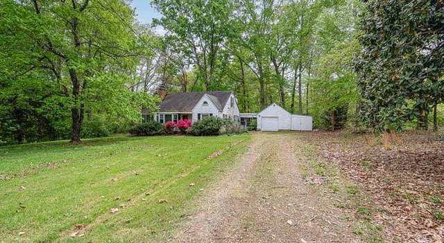 Photo of 3734 E Lee St, Greensboro, NC 27406