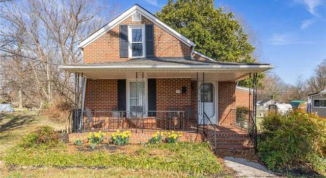 Photo of 713 Montgomery St, Reidsville, NC 27320