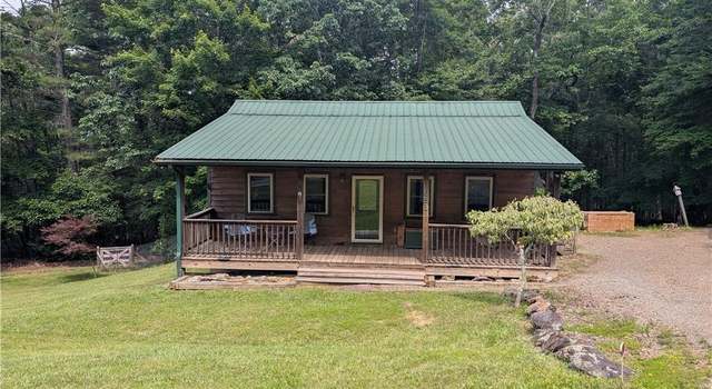 Photo of 653 Mountain Lake Rd, Glade Valley, NC 28627