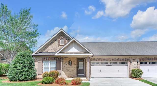 Photo of 110 Liberty Square Dr, Greensboro, NC 27455