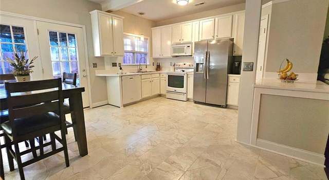 Photo of 1734 Silver Run Ct, Winston-salem, NC 27127