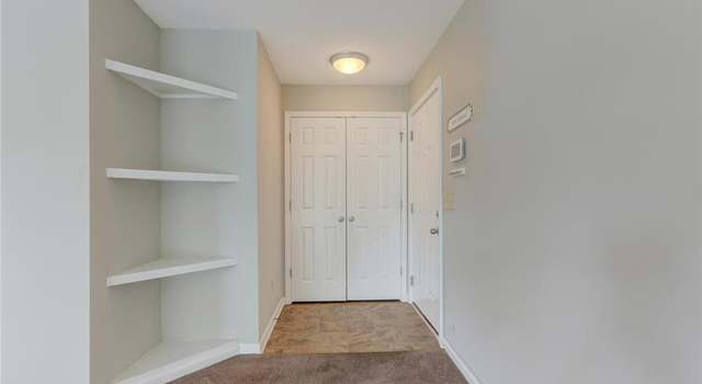Photo of 6702 W Friendly Ave Unit 3H, Greensboro, NC 27410