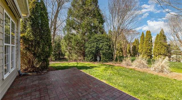 Photo of 12 Towne Ridge Ct, Greensboro, NC 27455