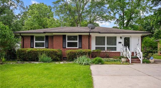 Photo of 1811 W Cone Blvd, Greensboro, NC 27408