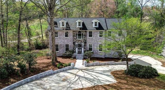 Photo of 4100 Waldenbrook Rd, Greensboro, NC 27407