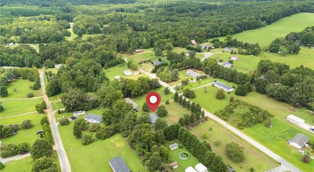 Photo of 87 Whitestone Dr, Ruffin, NC 27326
