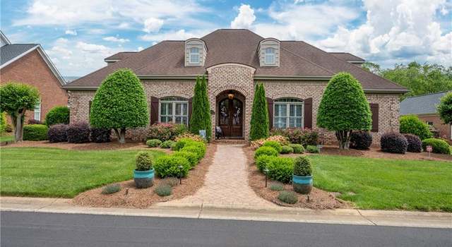Photo of 115 Sycamore Park Ln, Bermuda Run, NC 27006