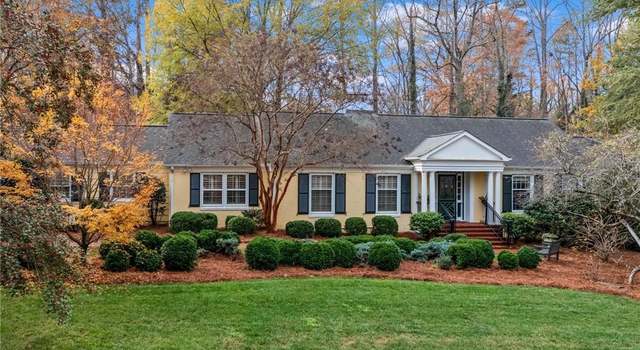 Photo of 314 Sherwood Forest Rd, Winston-salem, NC 27104