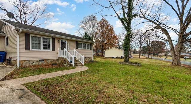 Photo of 407 Smith St, Gibsonville, NC 27249