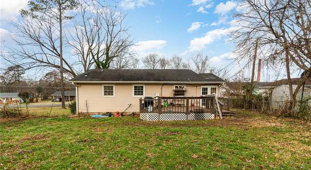 Photo of 407 Smith St, Gibsonville, NC 27249